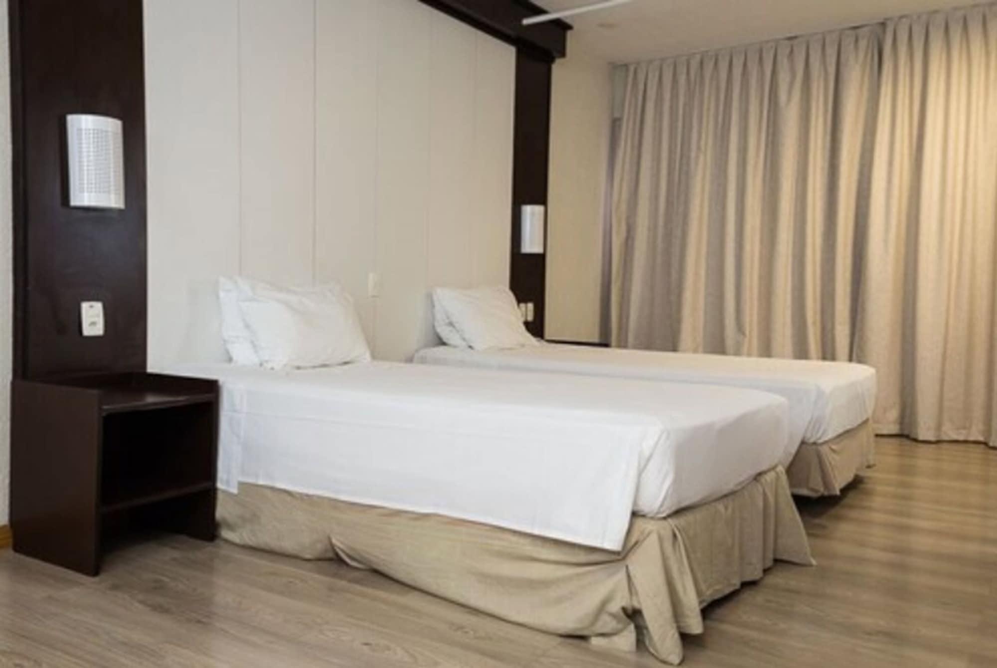 Hotel Master Express Moinhos De Vento à Porto Alegre Extérieur photo