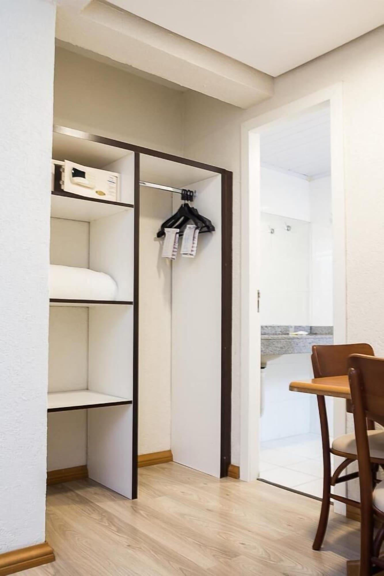 Hotel Master Express Moinhos De Vento à Porto Alegre Extérieur photo