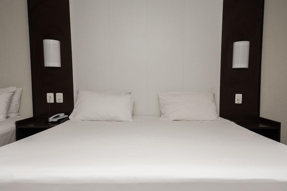 Hotel Master Express Moinhos De Vento à Porto Alegre Extérieur photo